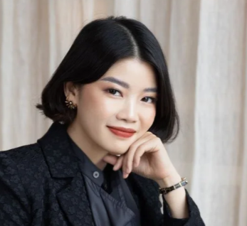 Carylyne Chan