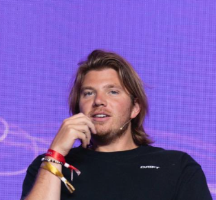 Chris Heaney