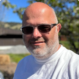 Kiko Meneguite