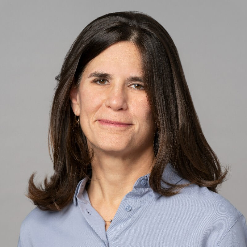 Staci Warden